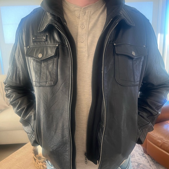 Men's Black Leather Jacket Bod Christenson - Picture 9 of 9